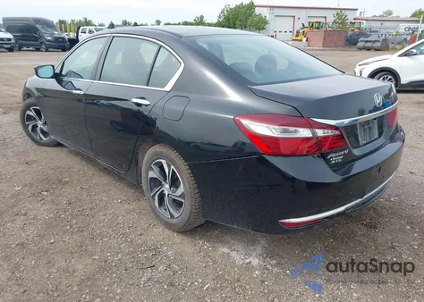 2016 Honda Accord Lx z USA, uszkodzony, nr VIN 1HGCR2F44GA047157